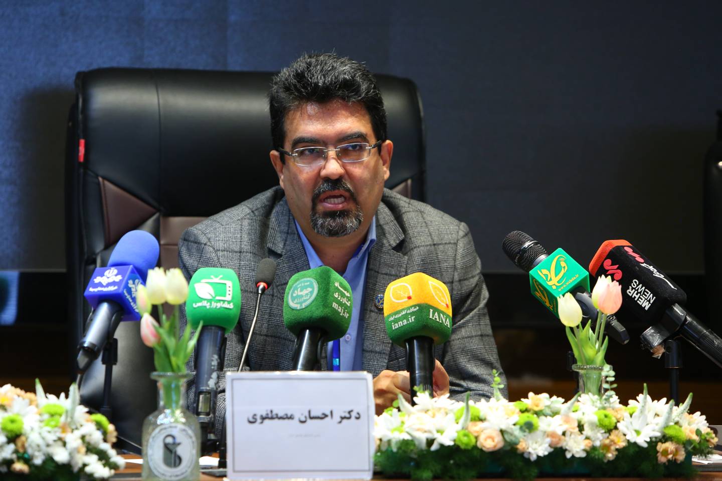 خودکفایی در تولید واکسن هاری با حمایت مالی امکان‌پذیر است